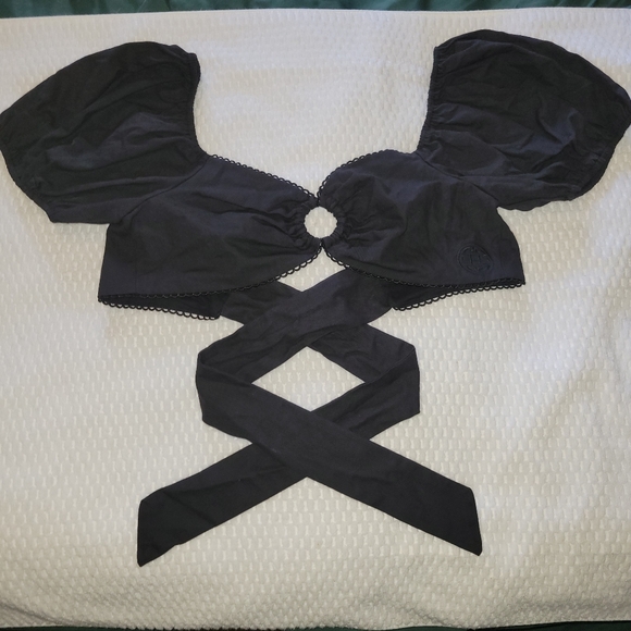 Abeja Miope Tie Top - Picture 8 of 10